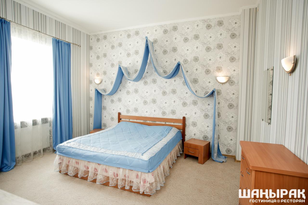 Shanyrak Hotel Temirtau Esterno foto